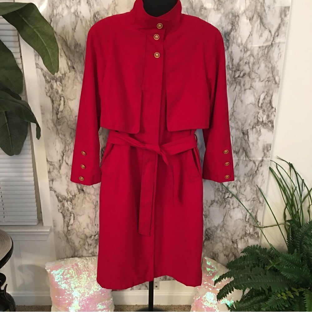 Gorgeous,‎ Stunning, Luxurious Red Trench with Gold Detailed Buttons - Picture 2 of 10